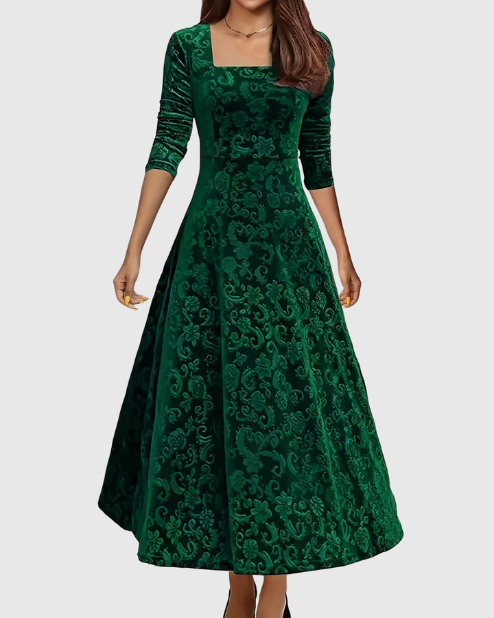 Vespera Winter Dress