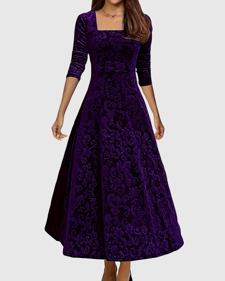 Vespera Winter Dress