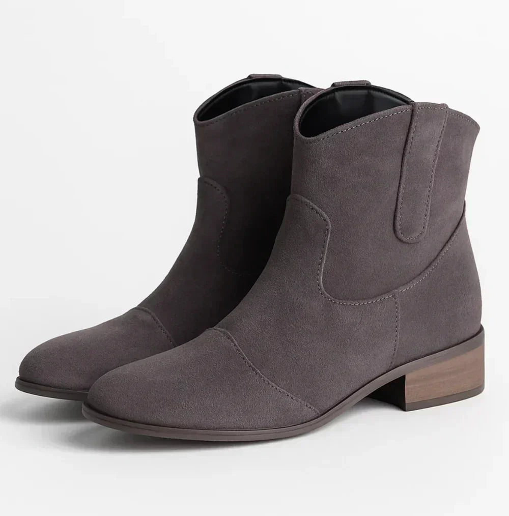 Suedellea Leather Shoes