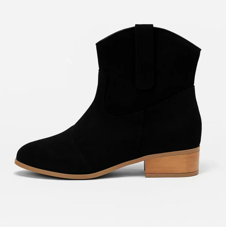 Suedellea Leather Shoes