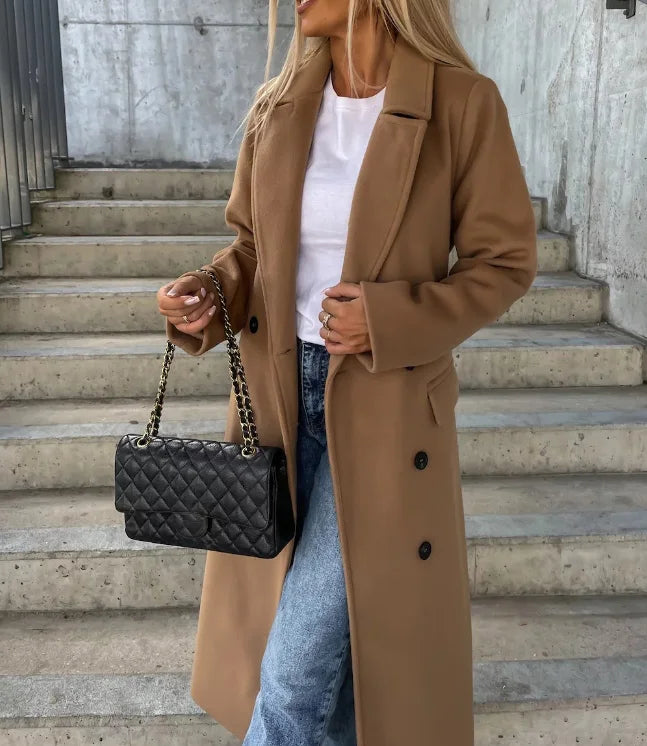 Gwyneth Coat